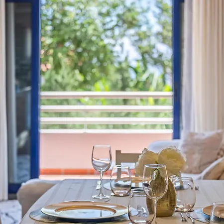 Barreiros Balcony Apartment Funchal (Madeira)